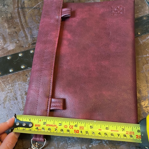 NWT - Burgundy Vegan Leather Smell-proof Clutch  - - stash bag - make-up… - Picture 5 of 9